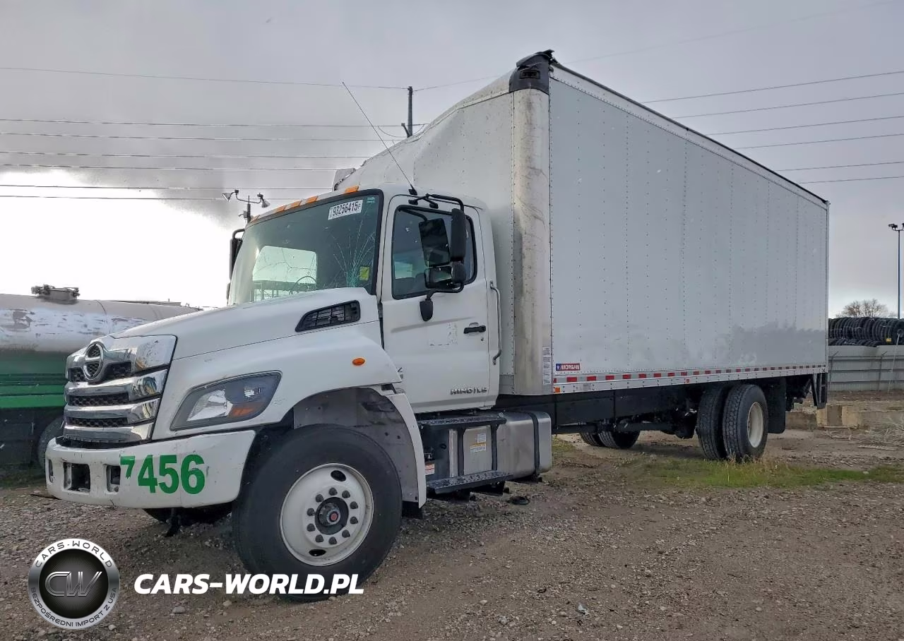 2025 Hino L6 Box Truck VIN:5PVNJ7AV1S5T57456 - 2