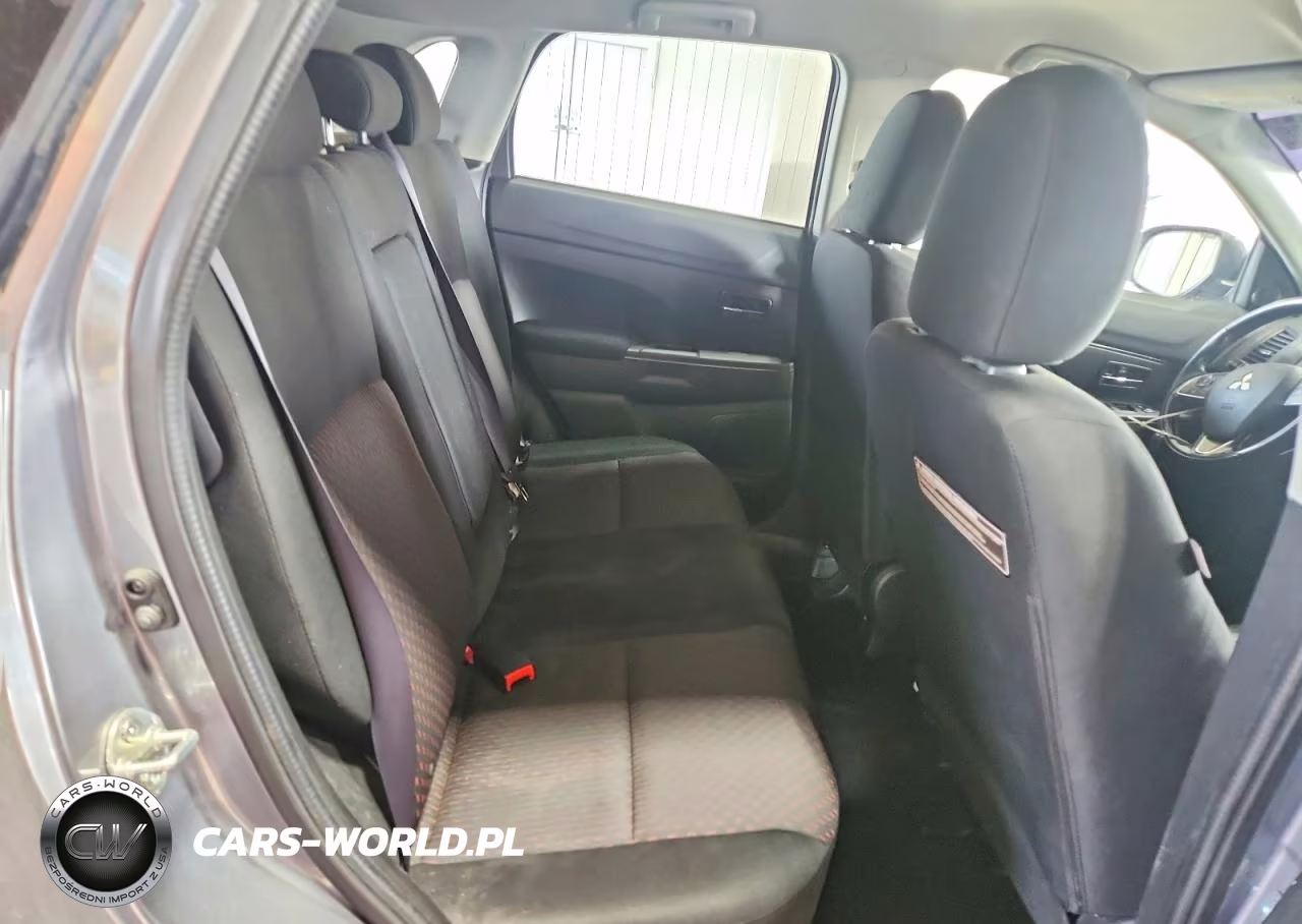 2017 Mitsubishi Outlander Sport Es VIN:JA4AP3AW1HZ024216 - 11