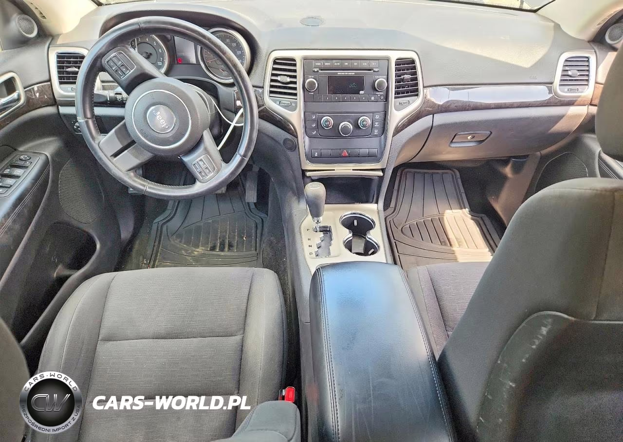 2013 Jeep Grand Cherokee Laredo VIN:1C4RJFAG5DC537292 - 8