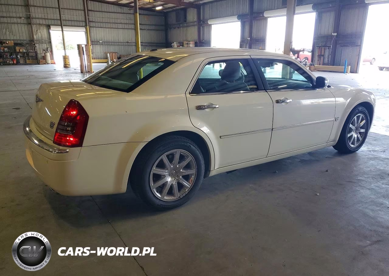 2007 Chrysler 300C VIN:2C3LA63HX7H765631 - 3