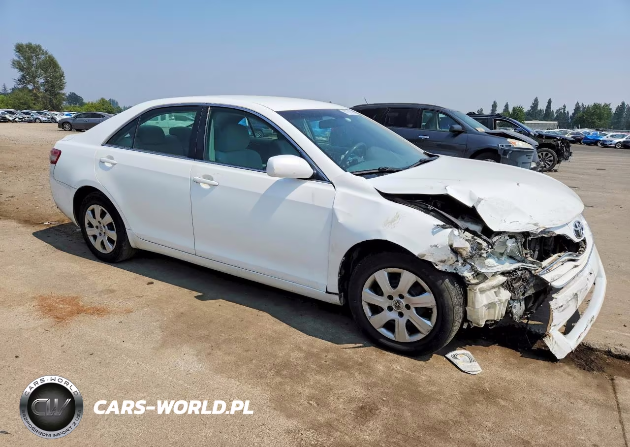2011 Toyota Camry Le VIN:4T4BF3EK8BR152060 - 4