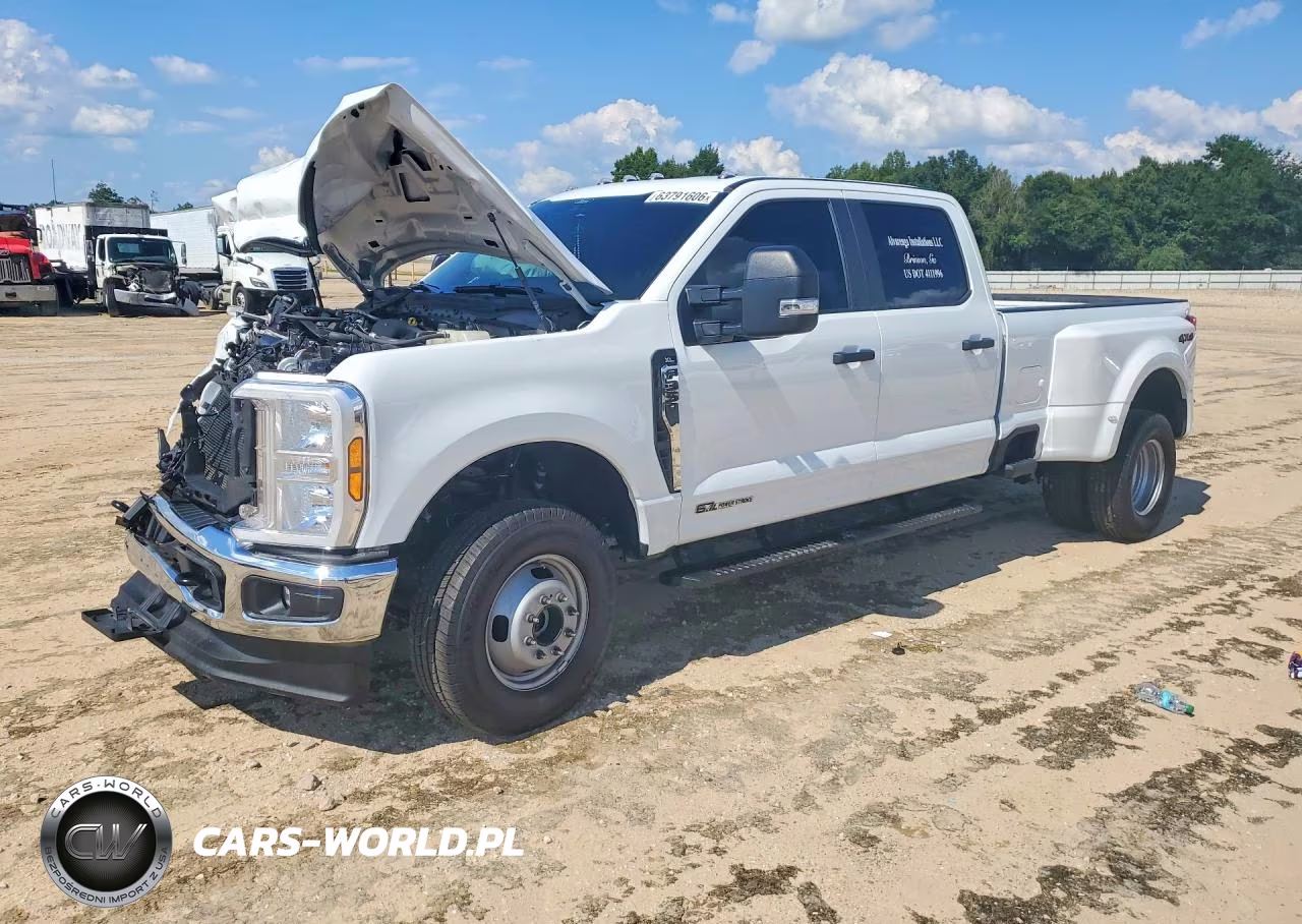2026 Ford F350 Super Duty – zdjęcie 1 z 12