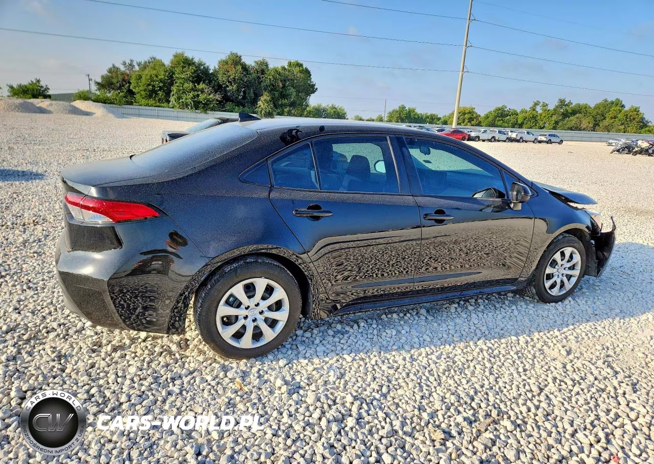 2026 Toyota Corolla Le VIN:5YFB4MDE2TP472687 - 3