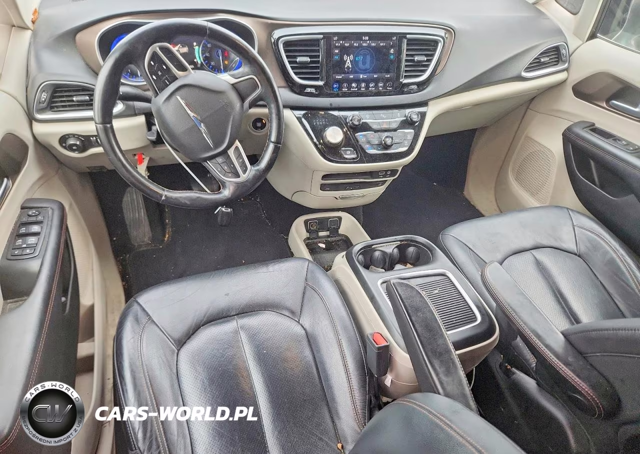 2018 Chrysler Pacifica Touring L Plus VIN:2C4RC1EG4JR271189 - 8