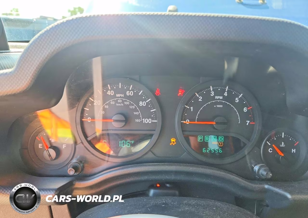 2009 Jeep Wrangler Unlimited X VIN:1J8GA39159L729558 - 9