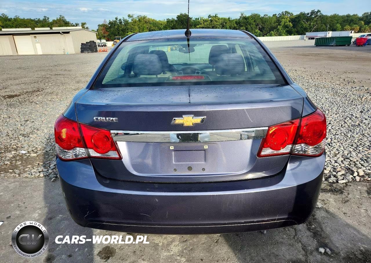 2013 Chevrolet Cruze Ls VIN:1G1PA5SH0D7310926 - 6