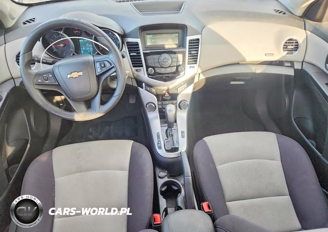 2013 Chevrolet Cruze Ls VIN:1G1PA5SH0D7310926 - 8