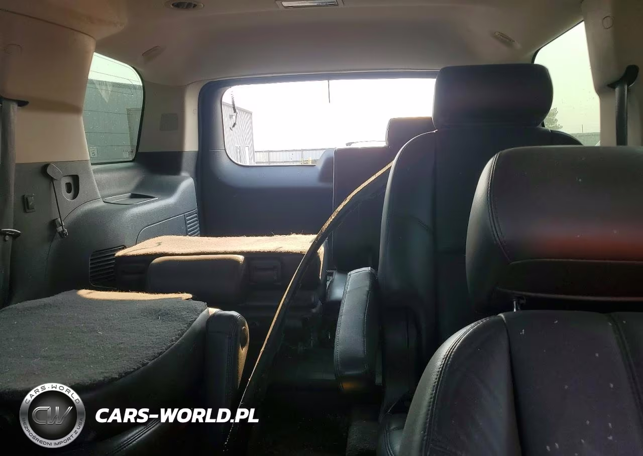 2010 Chevrolet Tahoe K1500 Lt VIN:1GNUKBE03AR213626 - 10
