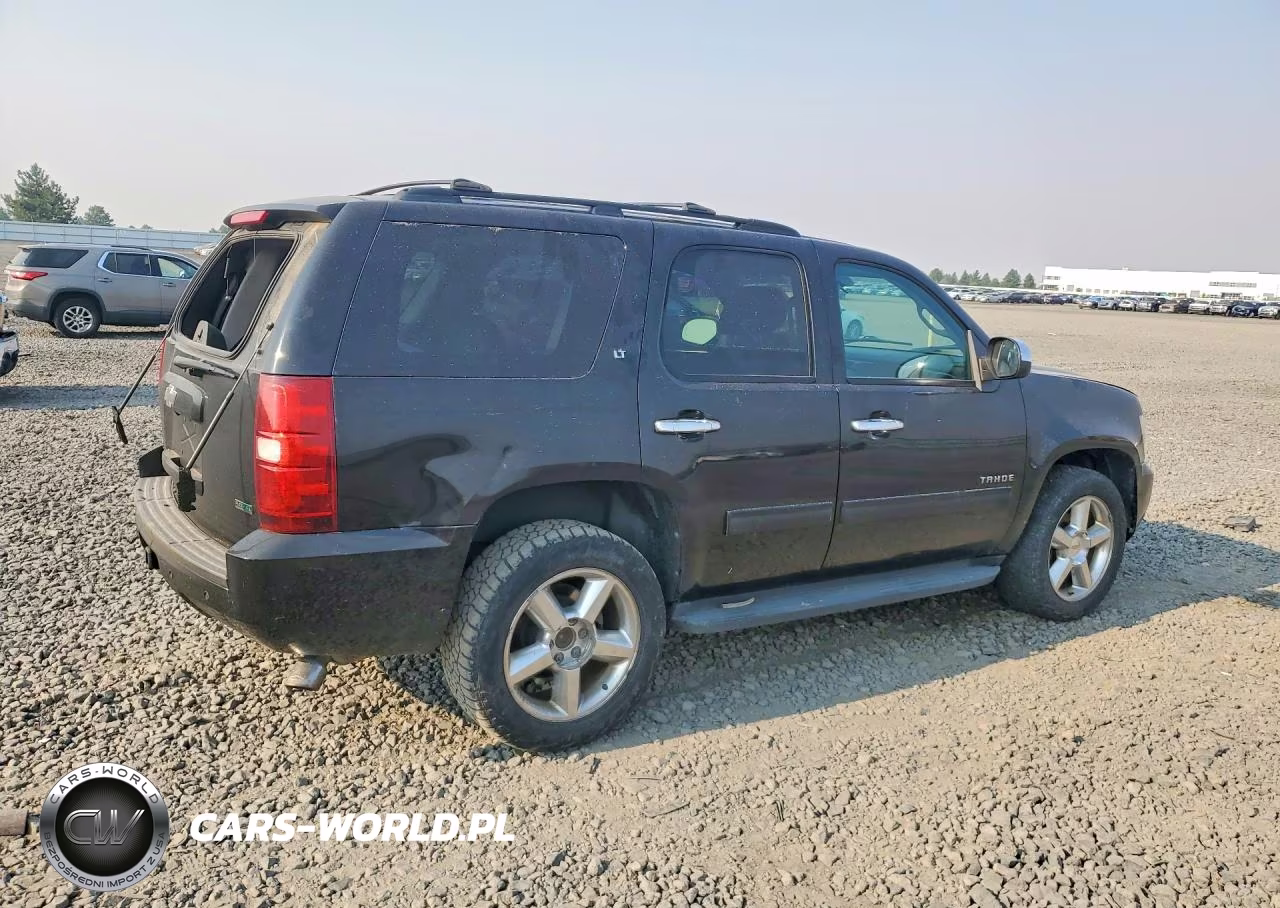 2010 Chevrolet Tahoe K1500 Lt VIN:1GNUKBE03AR213626 - 3