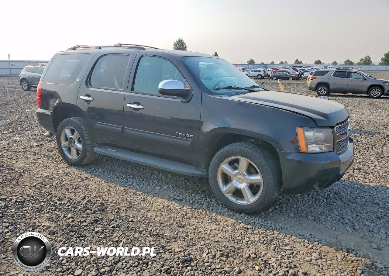 2010 Chevrolet Tahoe K1500 Lt VIN:1GNUKBE03AR213626 - 4