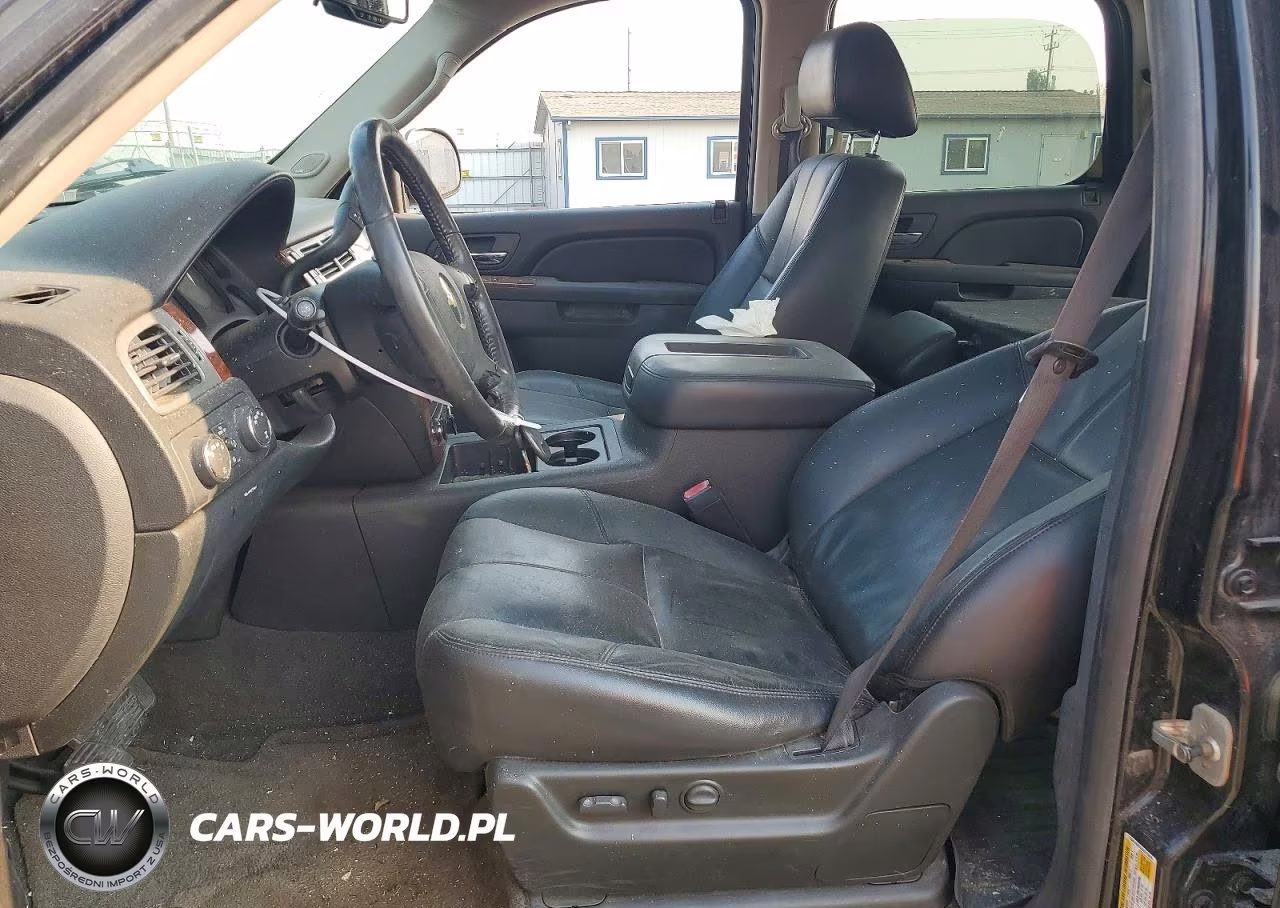 2010 Chevrolet Tahoe K1500 Lt VIN:1GNUKBE03AR213626 - 7