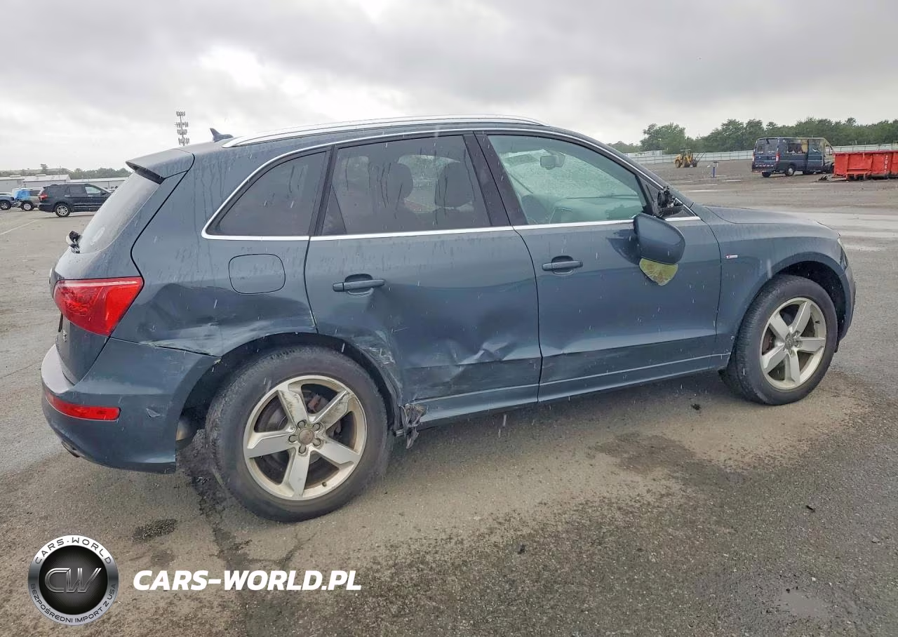 2011 Audi Q5 Premium Plus VIN:WA1DKAFP8BA080144 - 3