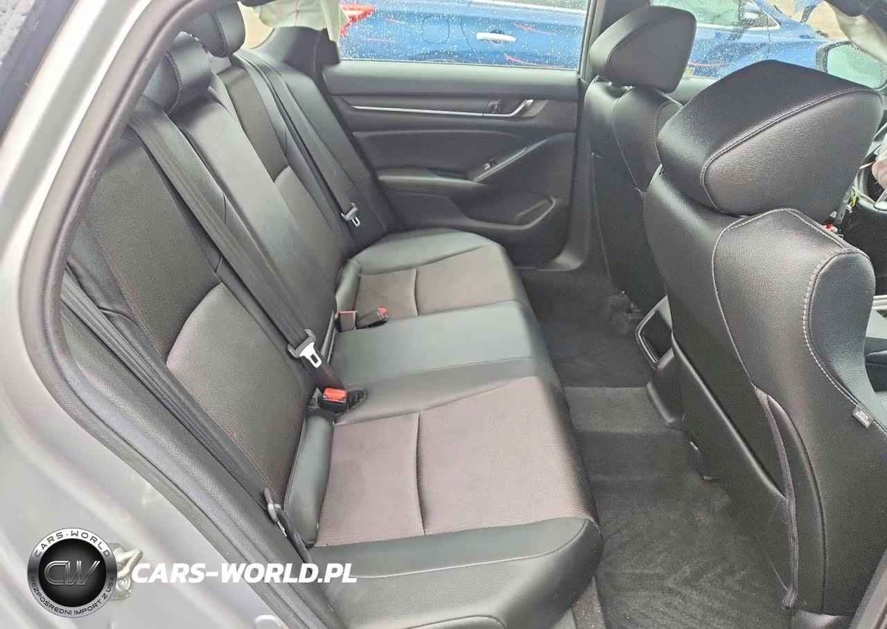 2019 Honda Accord Sport VIN:1HGCV1F3XKA145602 - 10