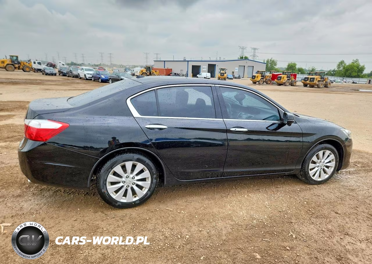 2015 Honda Accord Exl VIN:1HGCR3F85FA010528 - 3