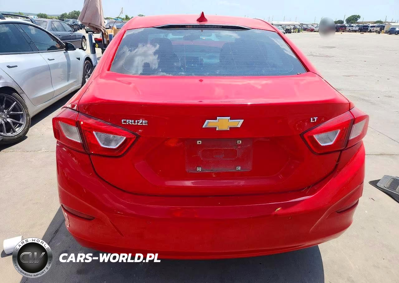2019 Chevrolet Cruze Lt VIN:1G1BE5SM7K7126639 - 6