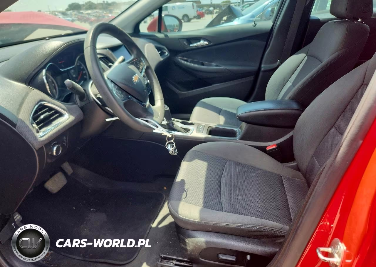 2019 Chevrolet Cruze Lt VIN:1G1BE5SM7K7126639 - 7
