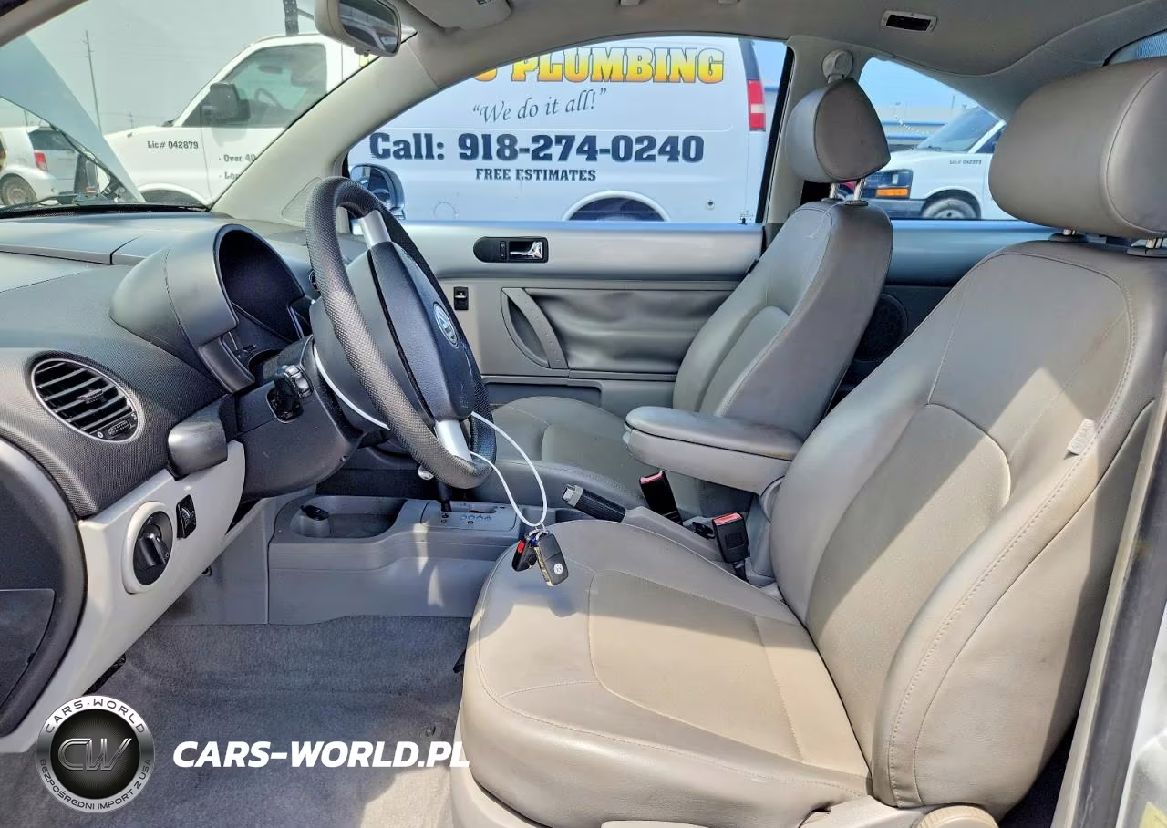 2007 Volkswagen New Beetle 2.5L VIN:3VWEW31C27M519943 - 7