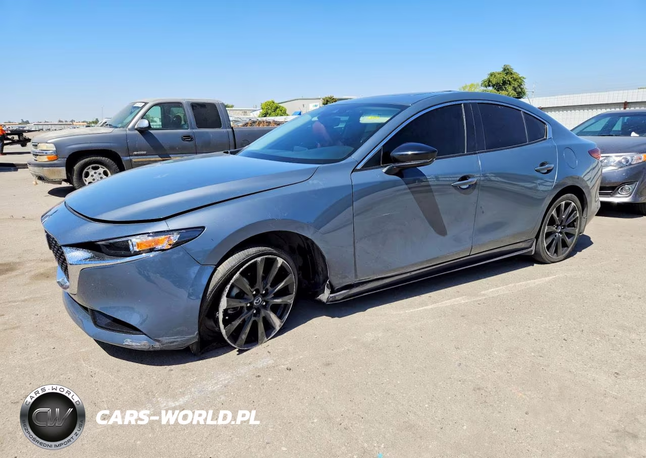 2023 Mazda 3 Preferred – zdjęcie 1 z 12