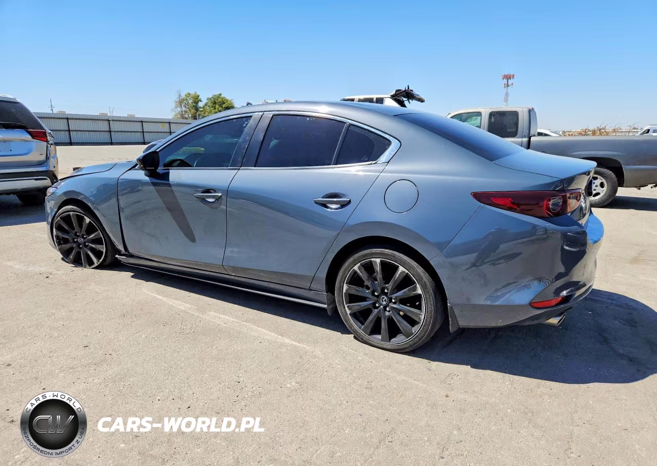 2023 Mazda 3 Preferred VIN:3MZBPACM4PM370493 - 2