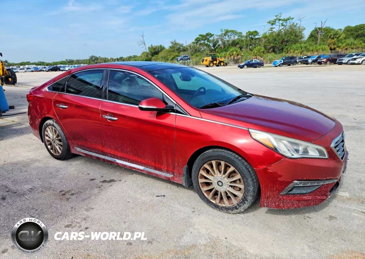 2015 Hyundai Sonata Limited VIN:5NPE34AF9FH133102 - 4