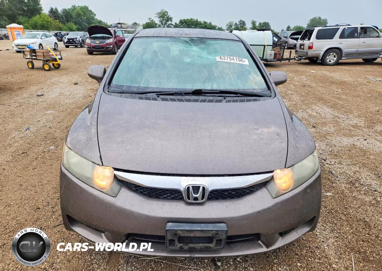 2010 Honda Civic Lx VIN:2HGFA1F5XAH563295 - 5