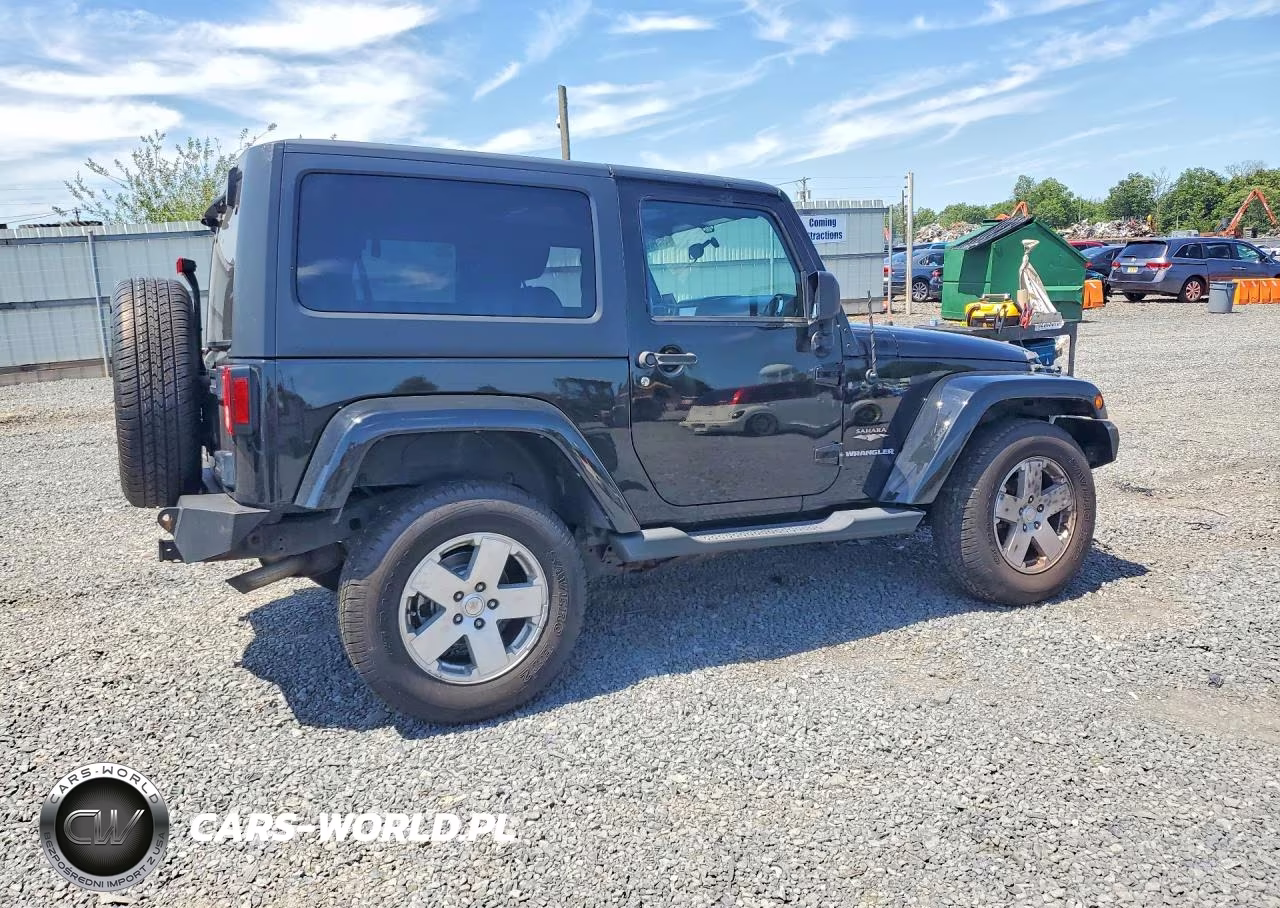 2012 Jeep Wrangler Sahara VIN:1C4AJWBG9CL153672 - 3