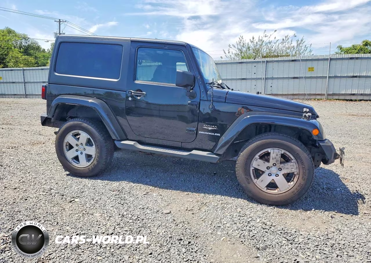 2012 Jeep Wrangler Sahara VIN:1C4AJWBG9CL153672 - 4