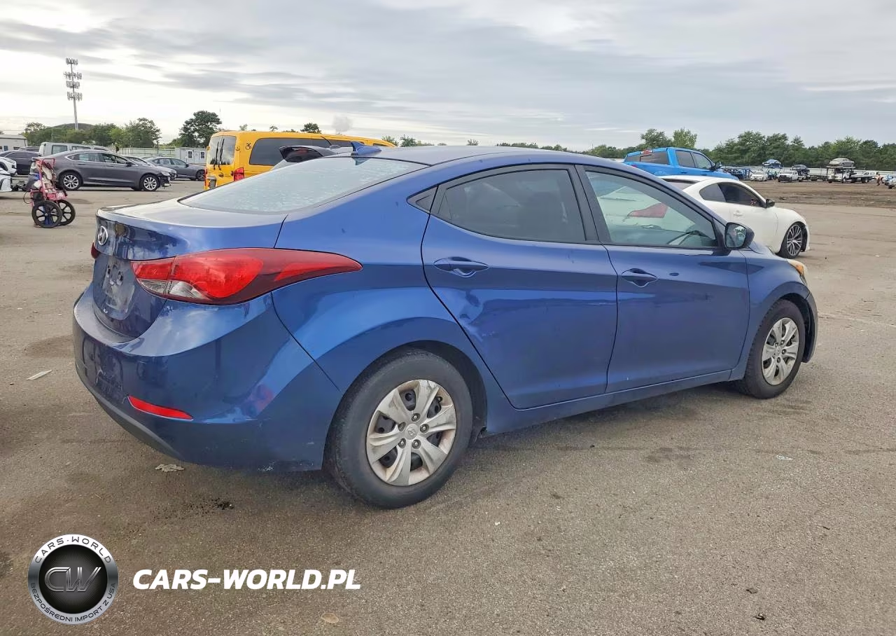 2016 Hyundai Elantra Se VIN:5NPDH4AE1GH752069 - 3