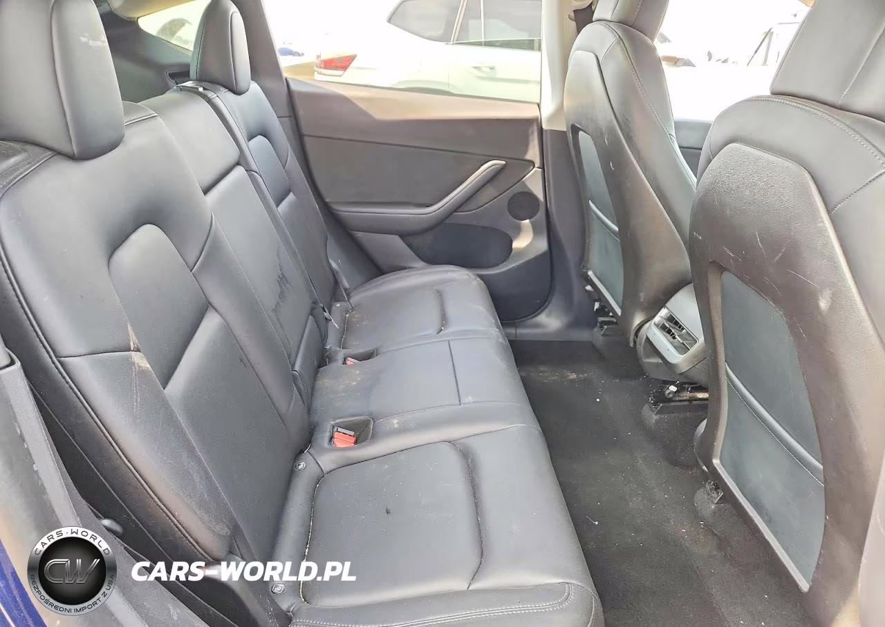 2020 Tesla Model Y VIN:5YJYGDEE7LF011206 - 11