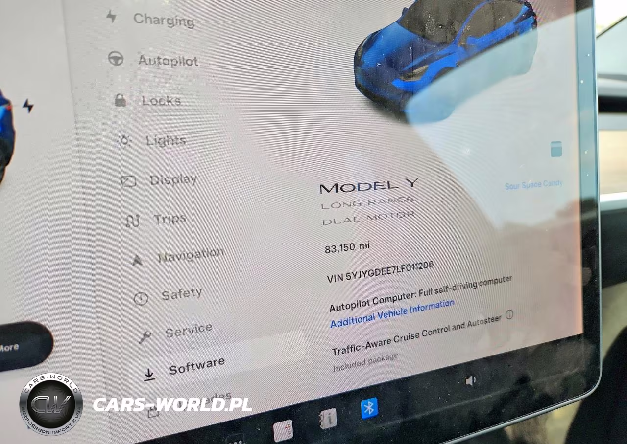 2020 Tesla Model Y VIN:5YJYGDEE7LF011206 - 9