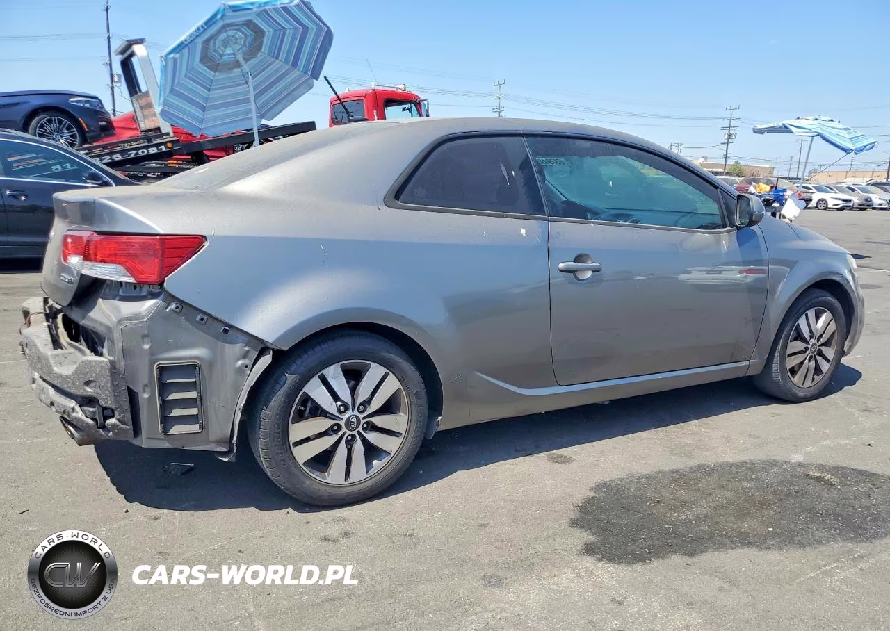 2013 Kia Forte Koup Ex VIN:KNAFU6A26D5671826 - 3