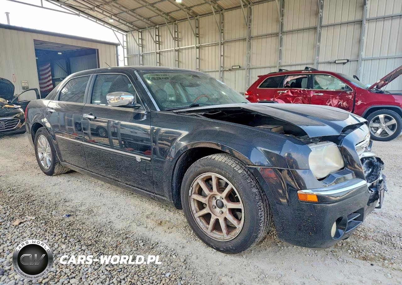 2008 Chrysler 300C VIN:2C3LA63HX8H165306 - 4