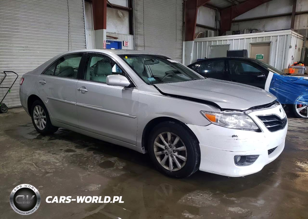 2010 Toyota Camry Xle V6 VIN:JTNBK3EK0A3048866 - 4