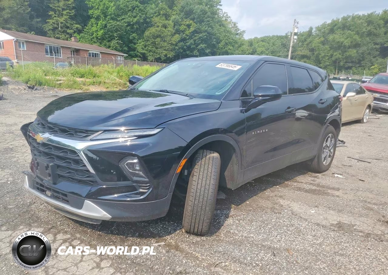 2023 Chevrolet Blazer 2Lt VIN:3GNKBCR40PS116870 - 1