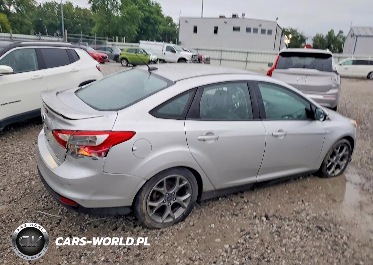 2014 Ford Focus Se VIN:1FADP3F23EL166760 - 3