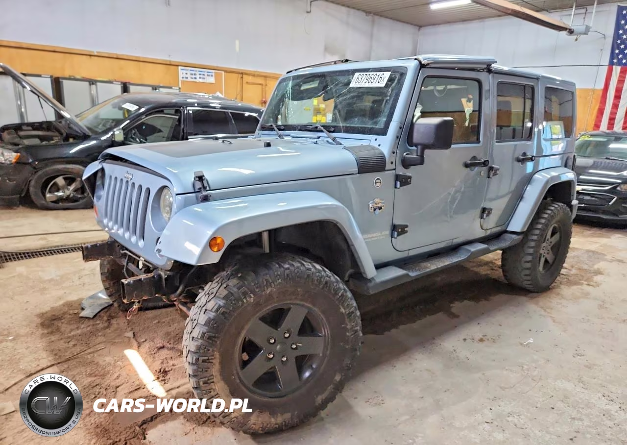 2012 Jeep Wrangler Unlimited Sahara – zdjęcie 1 z 13