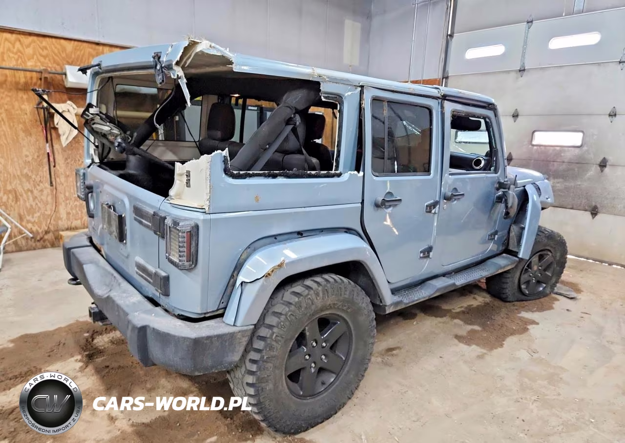 2012 Jeep Wrangler Unlimited Sahara VIN:1C4BJWEG3CL148533 - 3