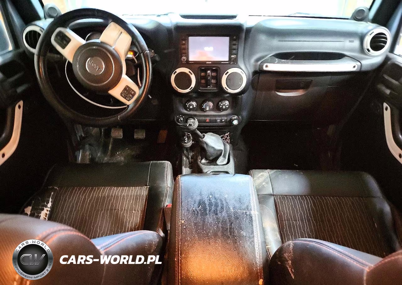 2012 Jeep Wrangler Unlimited Sahara VIN:1C4BJWEG3CL148533 - 8
