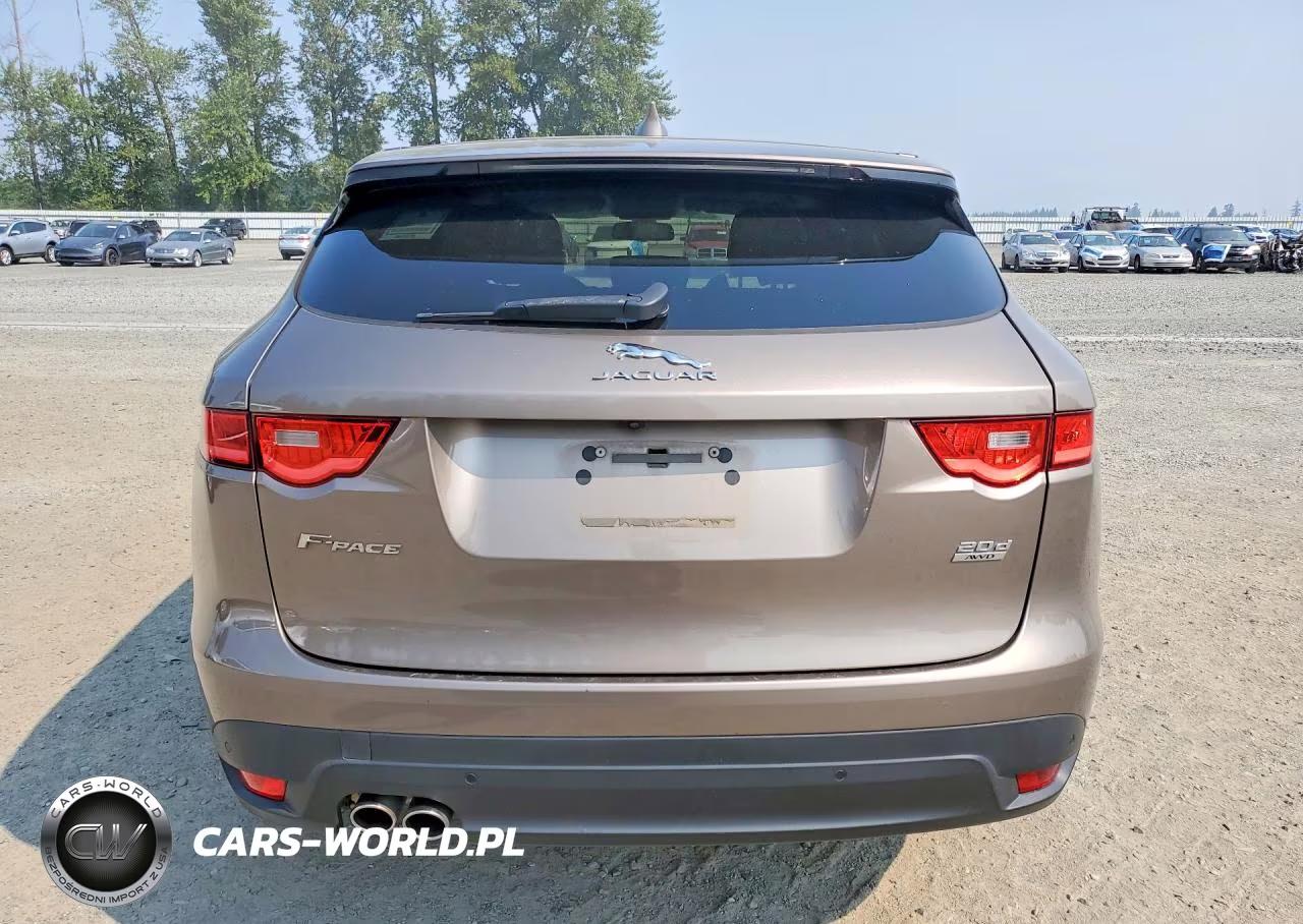 2017 Jaguar F-Pace R - Sport VIN:SADCL2BN5HA088708 - 6