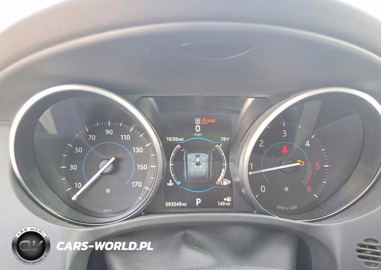 2017 Jaguar F-Pace R - Sport VIN:SADCL2BN5HA088708 - 9
