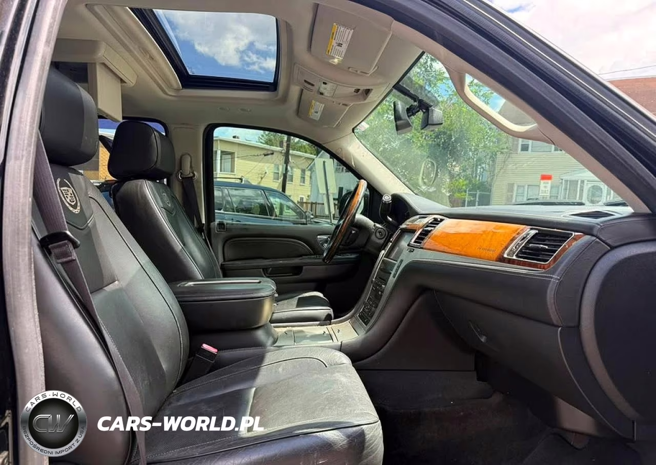 2014 Cadillac Escalade Platinum VIN:1GYS4DEF4ER228078 - 8
