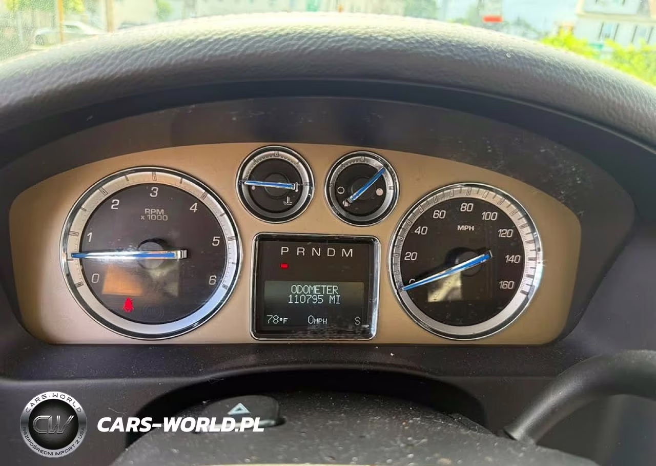 2014 Cadillac Escalade Platinum VIN:1GYS4DEF4ER228078 - 9