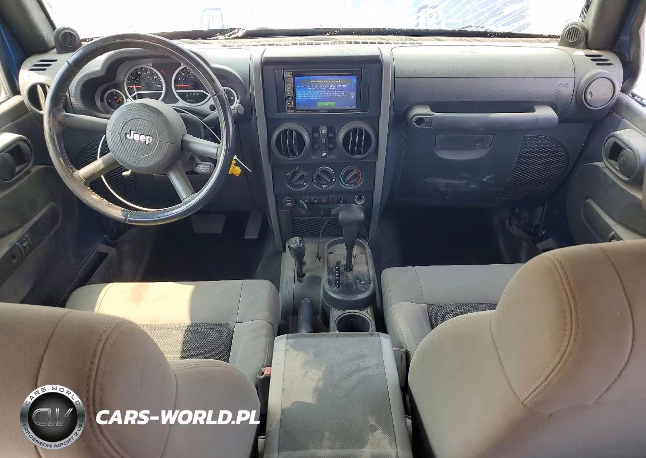 2010 Jeep Wrangler Unlimited Rubicon VIN:1J4BA6H17AL195384 - 8