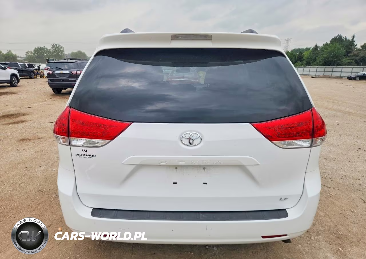 2013 Toyota Sienna Le VIN:5TDKK3DC0DS362924 - 6