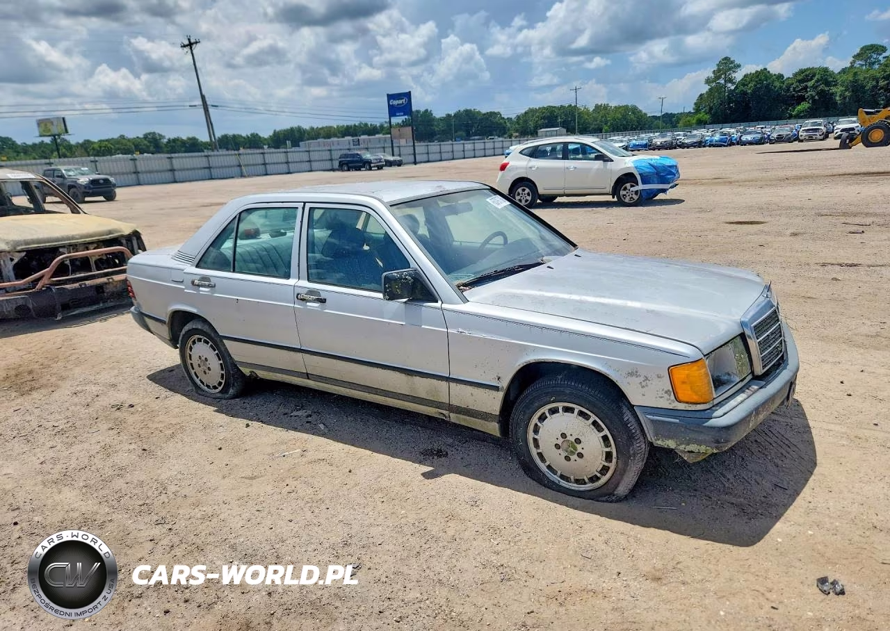 1986 Mercedes-Benz 190 E 2.3 VIN:WDBDA24D5GF222997 - 4