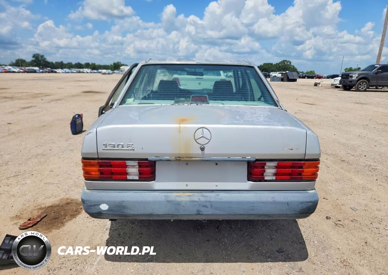 1986 Mercedes-Benz 190 E 2.3 VIN:WDBDA24D5GF222997 - 6