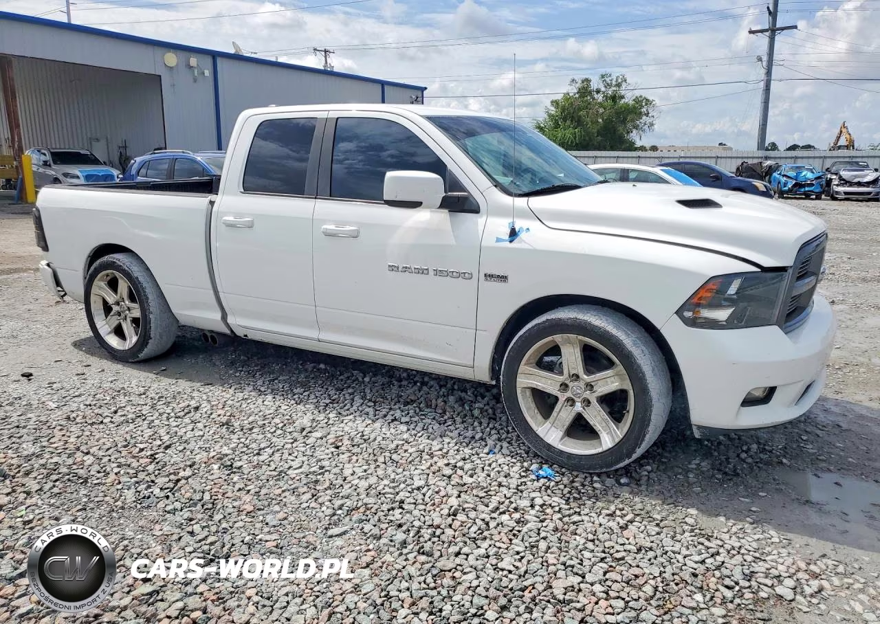2011 Dodge Ram 1500 VIN:1D7RB1GT5BS530694 - 4