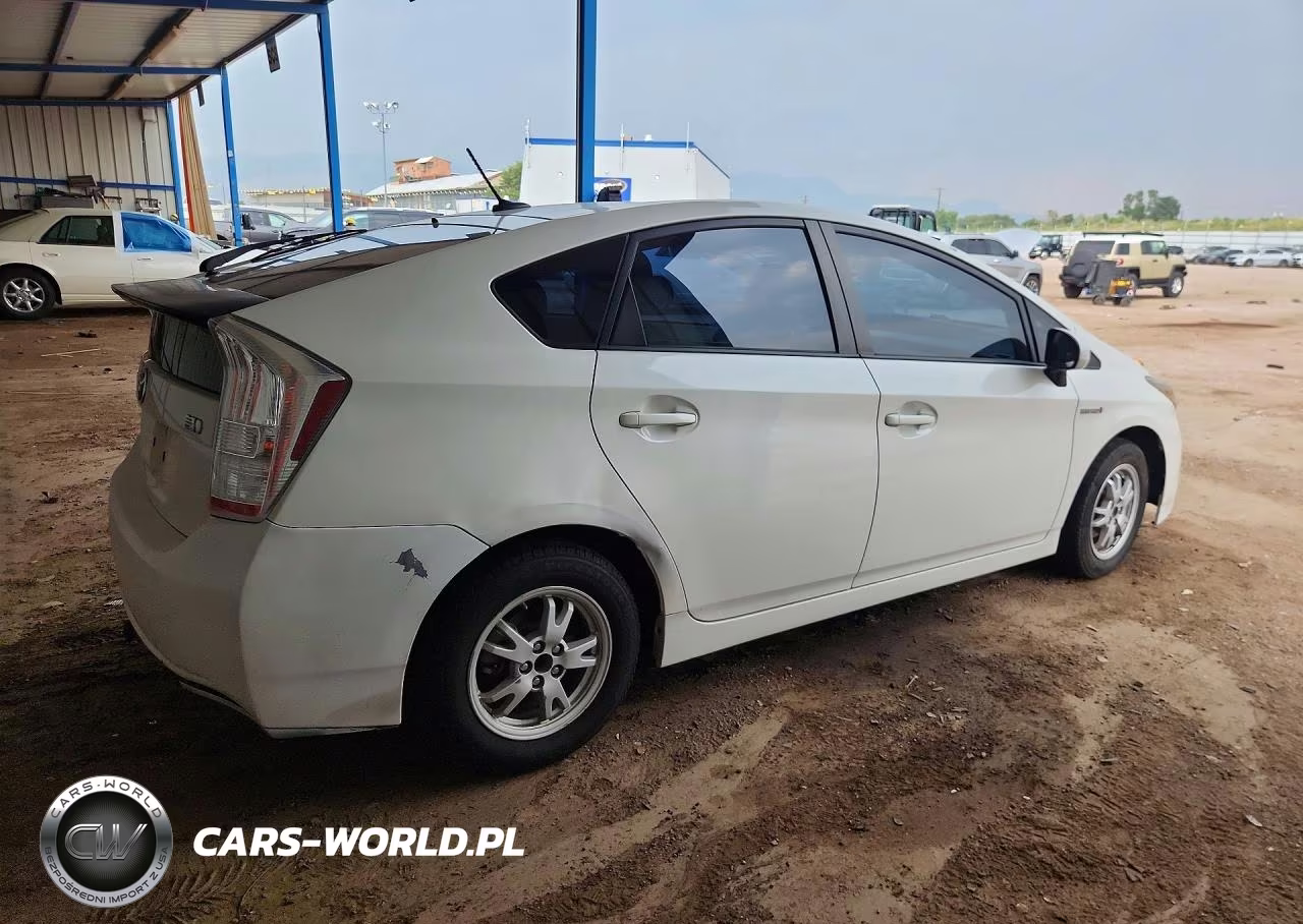 2010 Toyota Prius Ii VIN:JTDKN3DUXA5179581 - 3