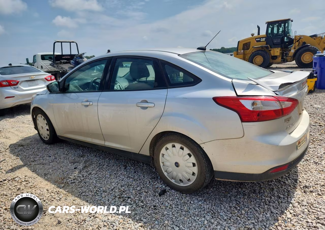 2014 Ford Focus Se VIN:1FADP3F27EL121305 - 2