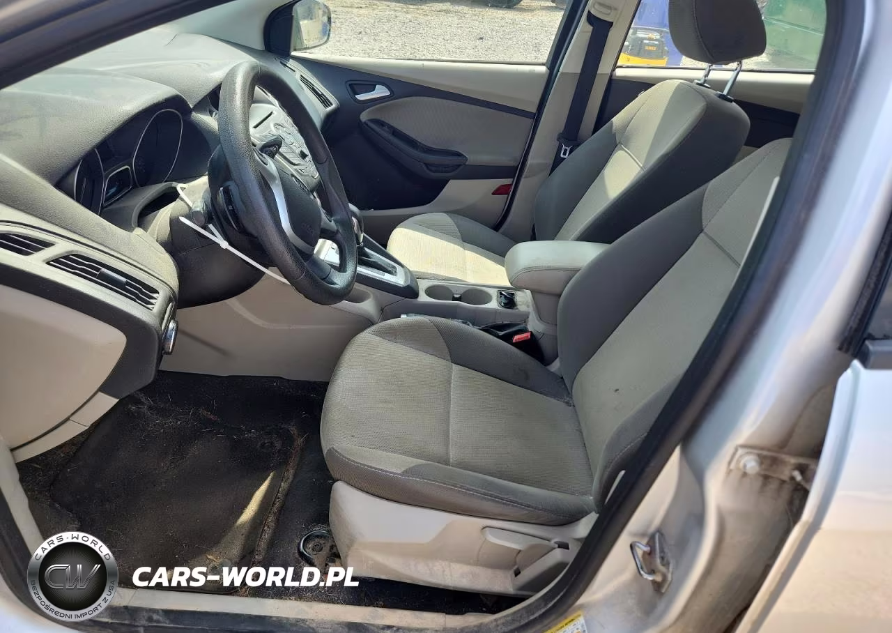 2014 Ford Focus Se VIN:1FADP3F27EL121305 - 7